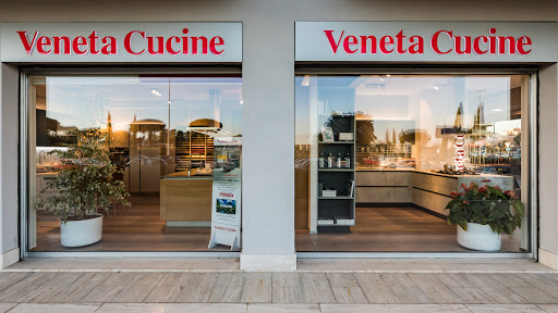 Centro Veneta Cucine - Arredamenti L'Opera