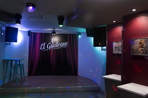 Karaoke Pamplona - El Guateque Bar