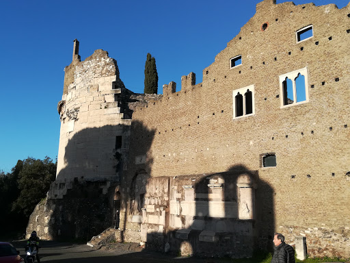 Castrum Caetani