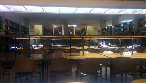 UCM Biblioteca de Geografía e Historia