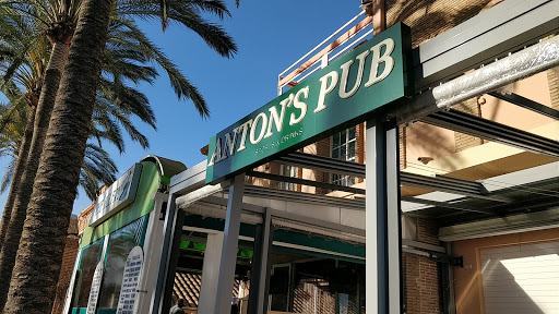 Anton's Pub