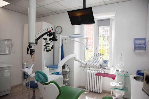 Studio Dentistico Dr. Martelloni