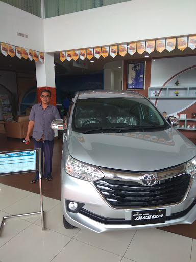 Toyota sales Bali