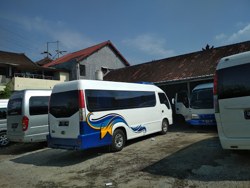 Garasi 44 Transport Bali.