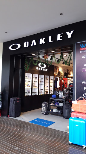 Oakley Store Seminyak