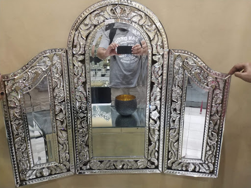 Venetian Mirror Bali