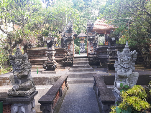 Храм