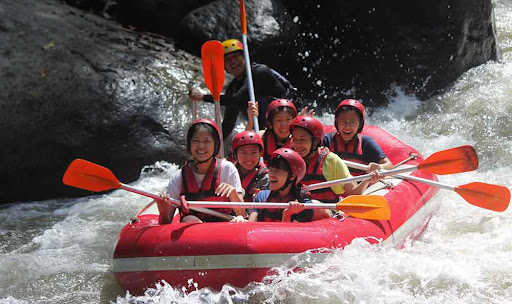 Melangit Rafting and Horse Riding Packages