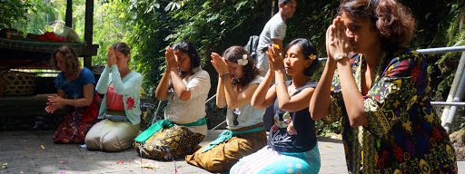 Tunjung Bali Spiritual Healing, guidance, Meditation & Retreats