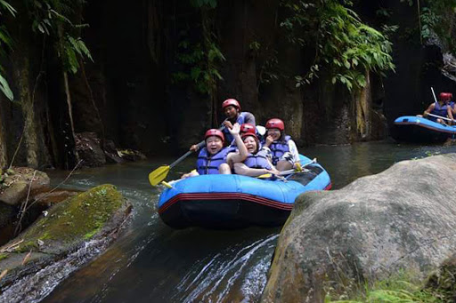 Melangit Rafting and Cycling Packages
