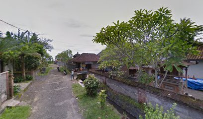 Mangku tampuagan house