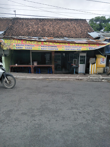 Warung Rujak Cingur Surabaya
