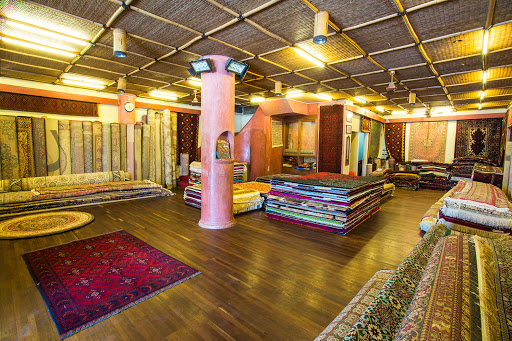 Farah’s Carpet Bali