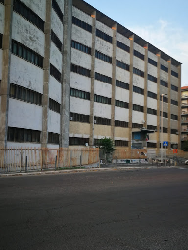 Istituto di Istruzione Superiore Di Vittorio - Lattanzio