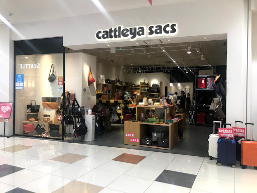 cattleya sacs カトレアサックス イオンタウン黒崎店
