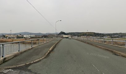 中間西川橋