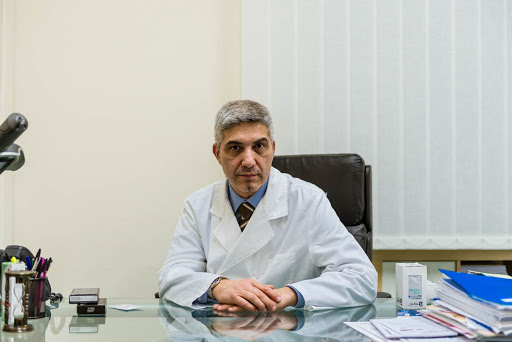 Dott. Maurizio Nudo Dermatologo