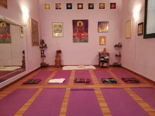 Centro Yoga e Discipline orientali VENTO D'ORIENTE
