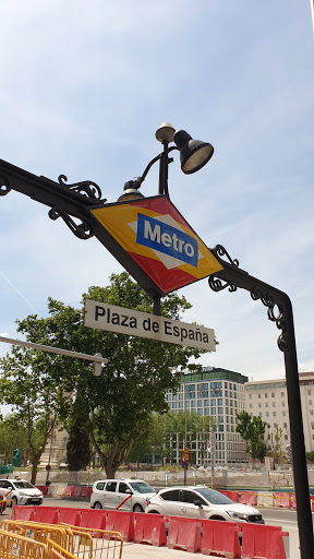 Metro Plaza España Salida Gran Vía