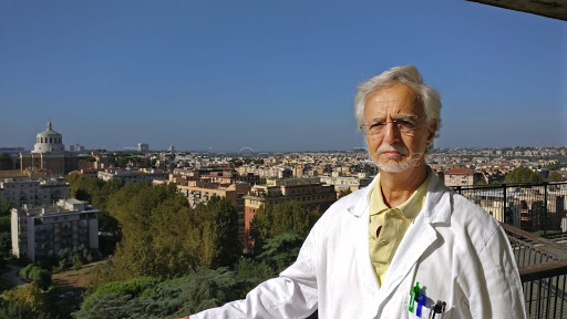 dott. Riccardo Capozza (Reumatologo)