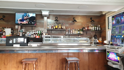 La Goleta Cafe Bar