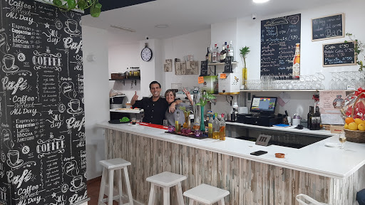 Café Bar Cisneros