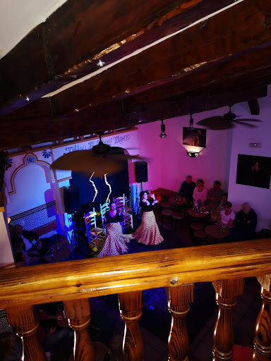 El Burro Blanco Flamenco Bar