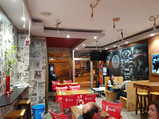Cafetería Farandula