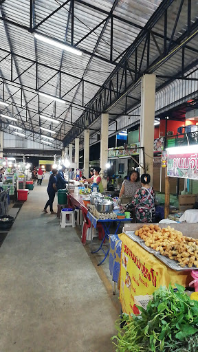 ตลาดแม่สมปอง Sompong Fresh Market