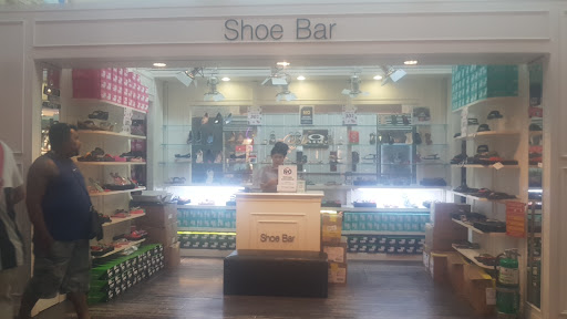 Shoe Bar