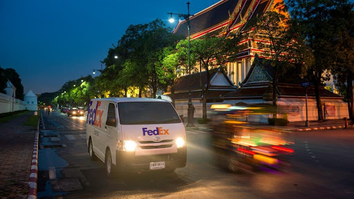 FedEx - TNT World Service Center