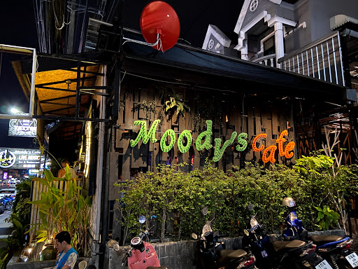 Moody's cafe
