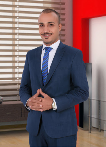 مؤسسة قمر لأعمال المحاماة و الإستشارات القانونية Counselor Ahmed Mohamed Kmer