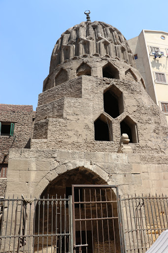 Hadiga Humm Asharaf mausoleum