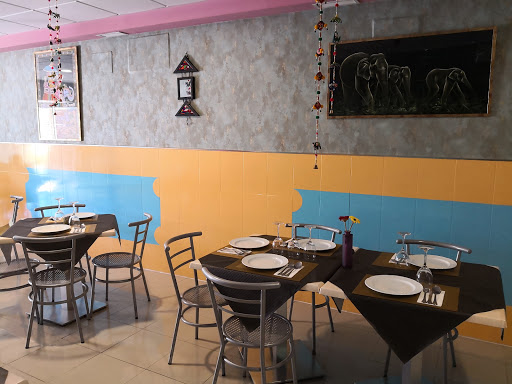 Shanza Restaurante Hindú