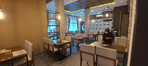 ARDHITA Restaurant & Lounge