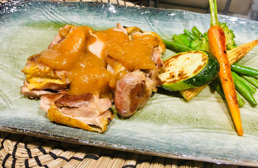 KAN ICHI BENTO & TEPPANYAKI, restaurant japonais traditionnel à Versailles （勘一 弁当 & 鉄板焼き ヴェルサイユ）