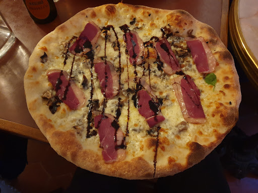 La Cerise sur la Pizza