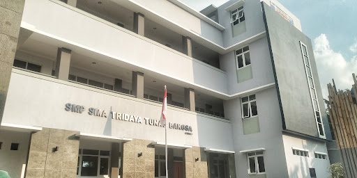 SMP Tridaya