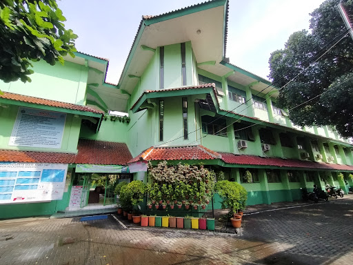 SMP Negeri 207 Jakarta