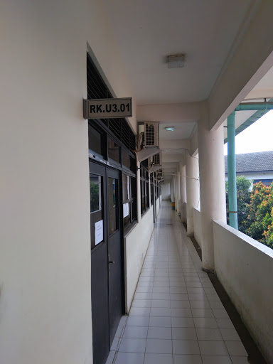 Ruang Kuliah U (RKU) 301-303 FMIPA IPB