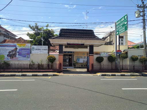SMP Bopkri 3 Yogyakarta