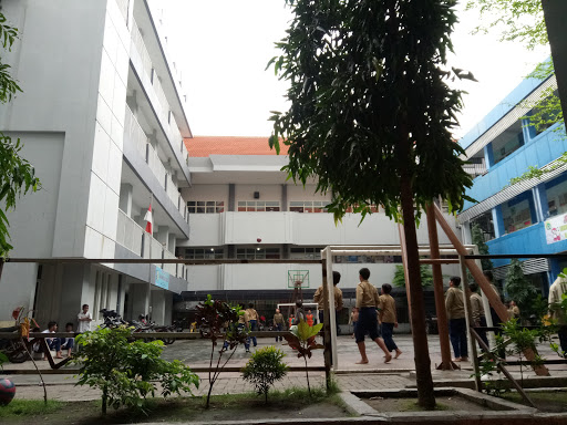 Sekolah Menengah Atas Muhammadiyah 3 Surabaya