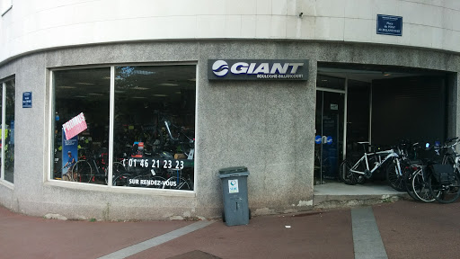 Giant Boulogne-Billancourt