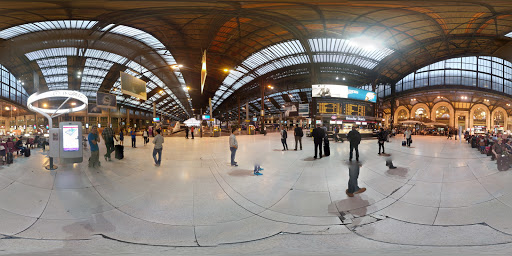 FNAC Paris - Gare de Lyon