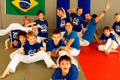 Cours de Danse, Sport pour enfants de 7 à 12 ans Paris - Animations pour anniversaire Capoeira