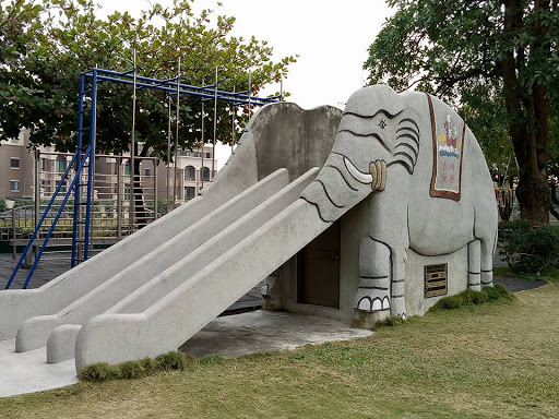 大象溜滑梯(太平國小)