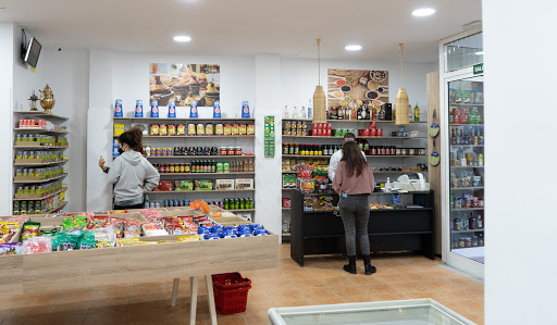 Tienda Latina Con Mucho Gusto- Productos Latinos, Halal y Africanos