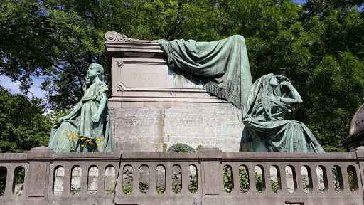 Monument funéraire de Joaquin Maria de Errazu