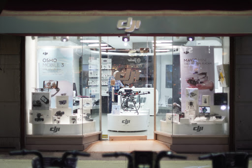 DJI Customer Experience Store by Camrise